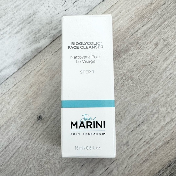 Jan Marini Bioglycolic Face Cleanser - Picture 1 of 4